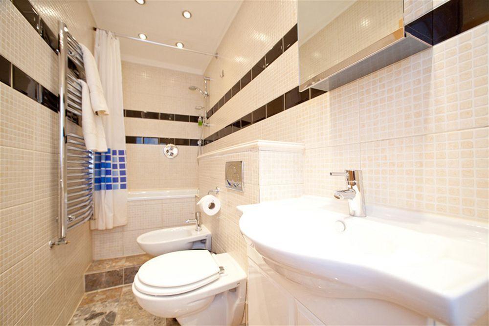 Milestone Apartments Londra Esterno foto