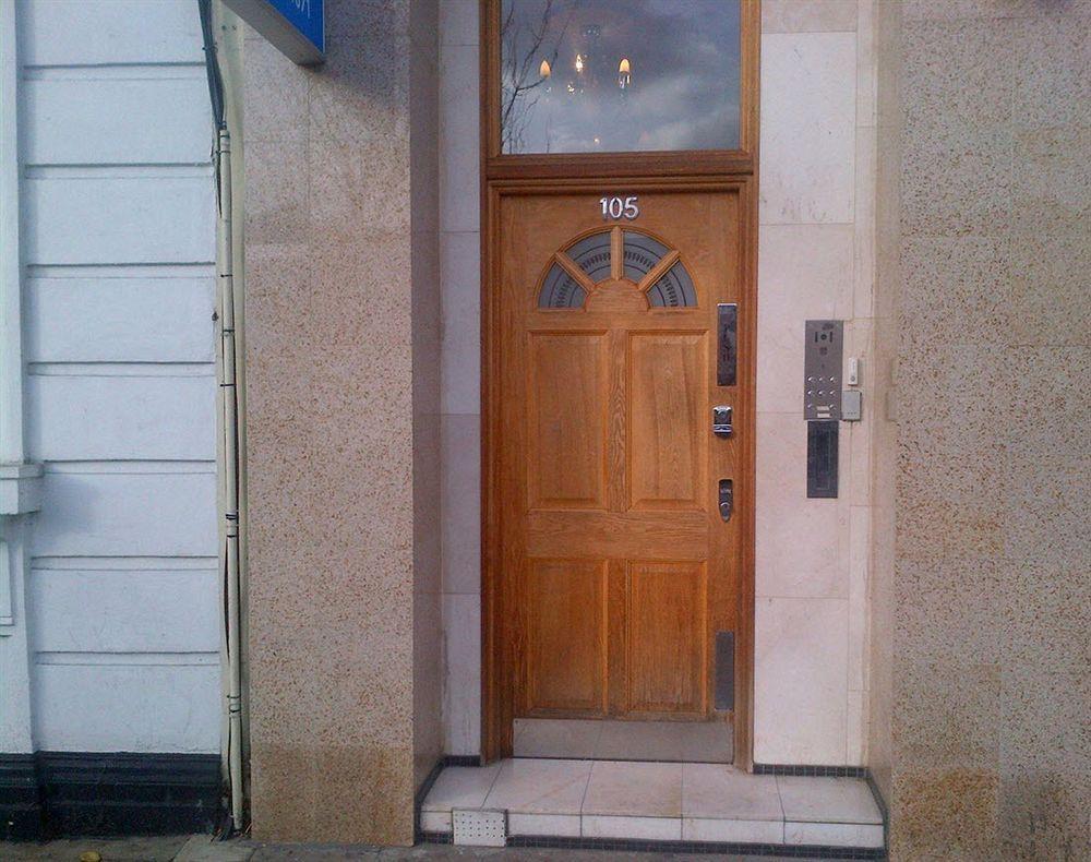 Milestone Apartments Londra Esterno foto